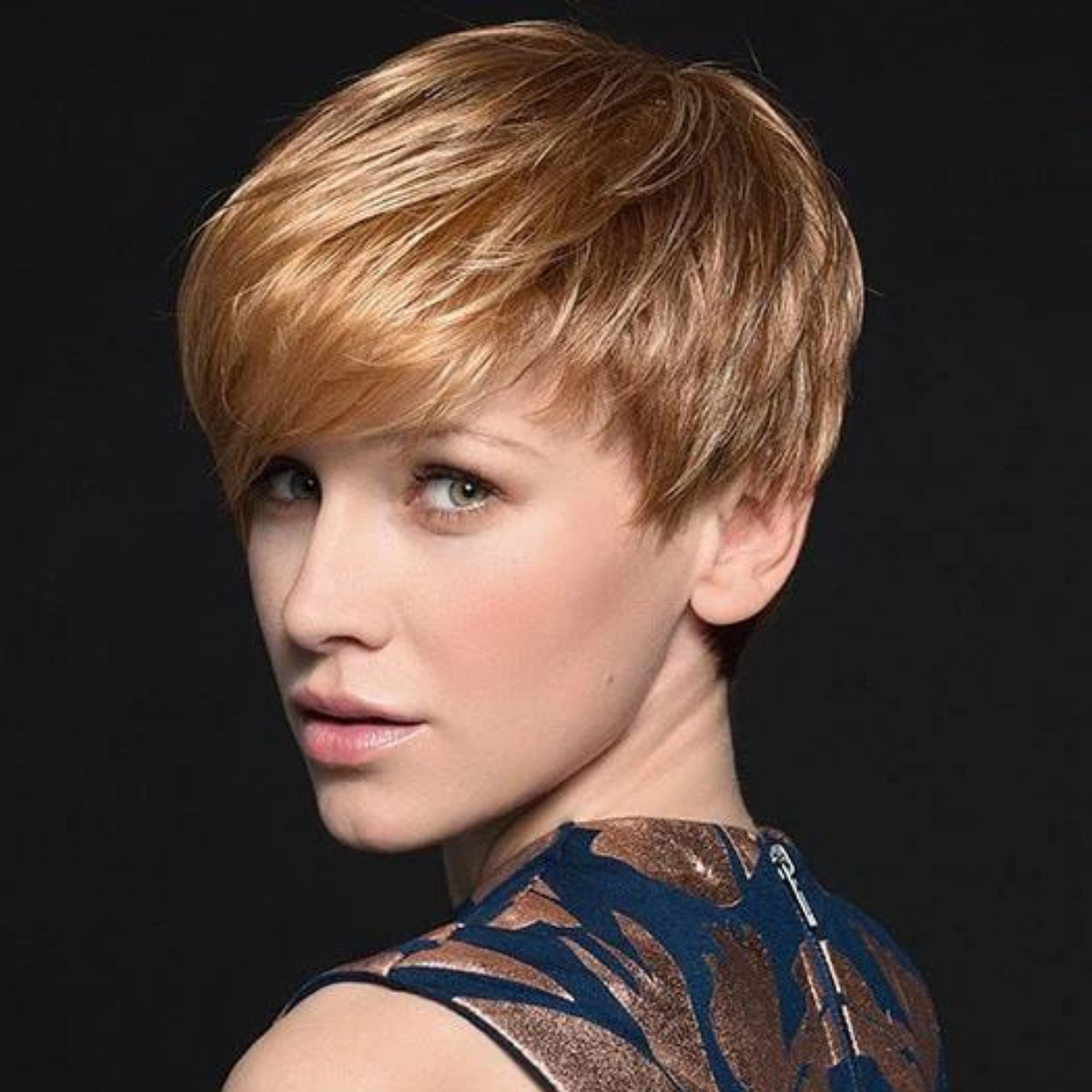 Point - Perucci Collection by Ellen Wille