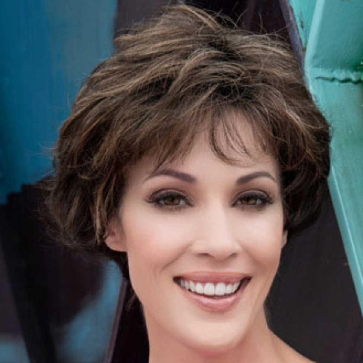 Bryn - Synthetic Wig Collection by Envy