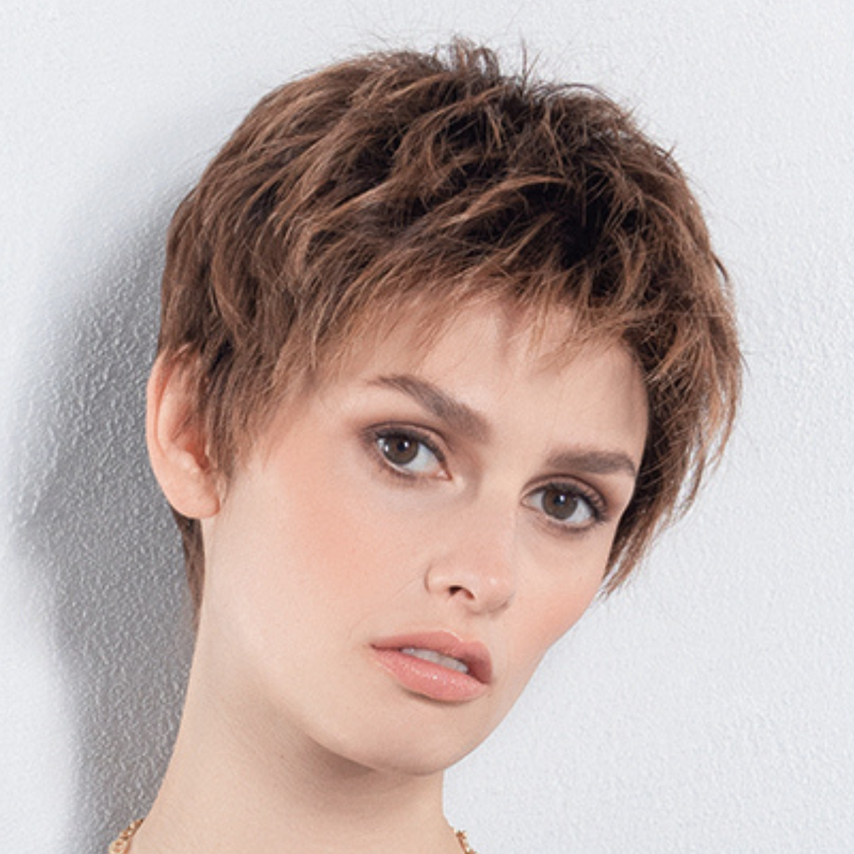 Chat - Perucci Collection by Ellen Wille