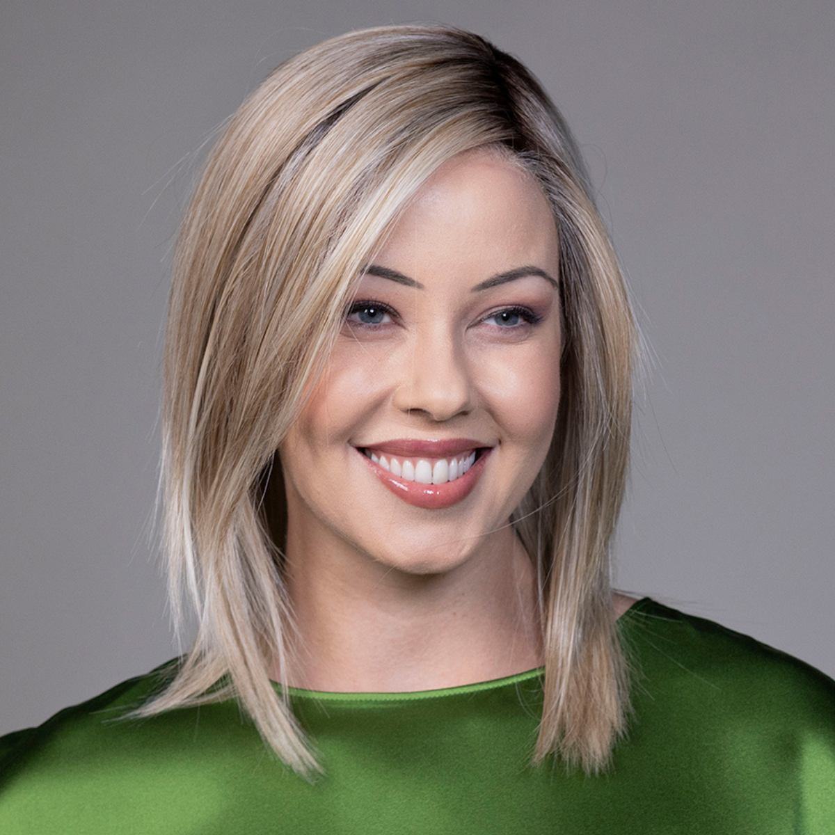 Peppermint E - Café Collection by BelleTress