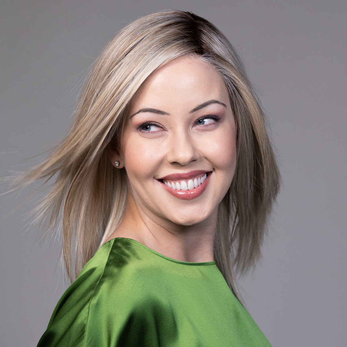 Peppermint E - Café Collection by BelleTress