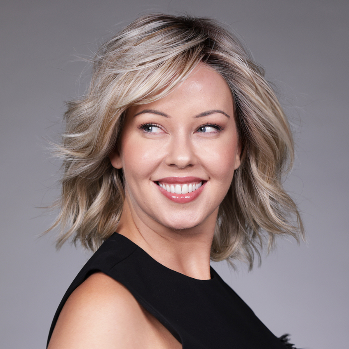 Donna • Lux SE Collection by BelleTress