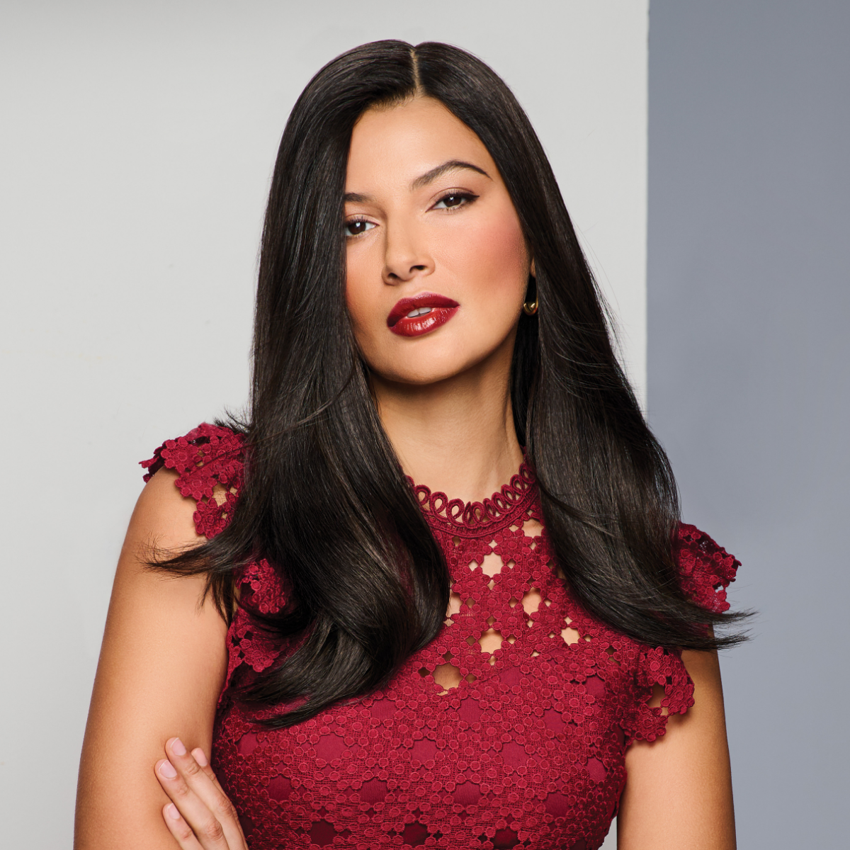 Unmatched 18" - Transformations Top Pieces Collection by Raquel Welch